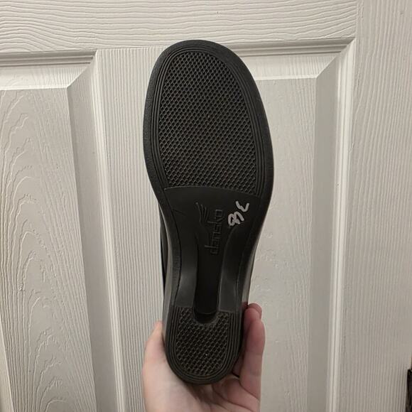 Dansko Black Leather Slip On Supportive Neutral Cabrio Mule Clogs Size 9.5 - Picture 5 of 7